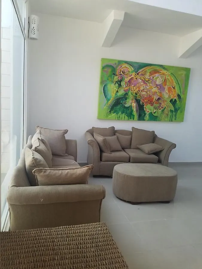 Bb Salinas Hotel Baní